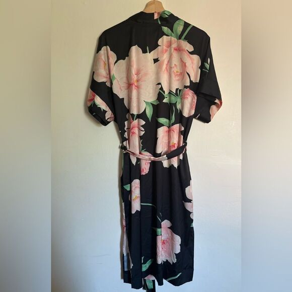 Soma Sensual Satin Black Floral Kimono Robe S/M - Picture 4 of 10